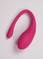 Hidden AURA Duo — Estimulador inalámbrico de doble sensación.